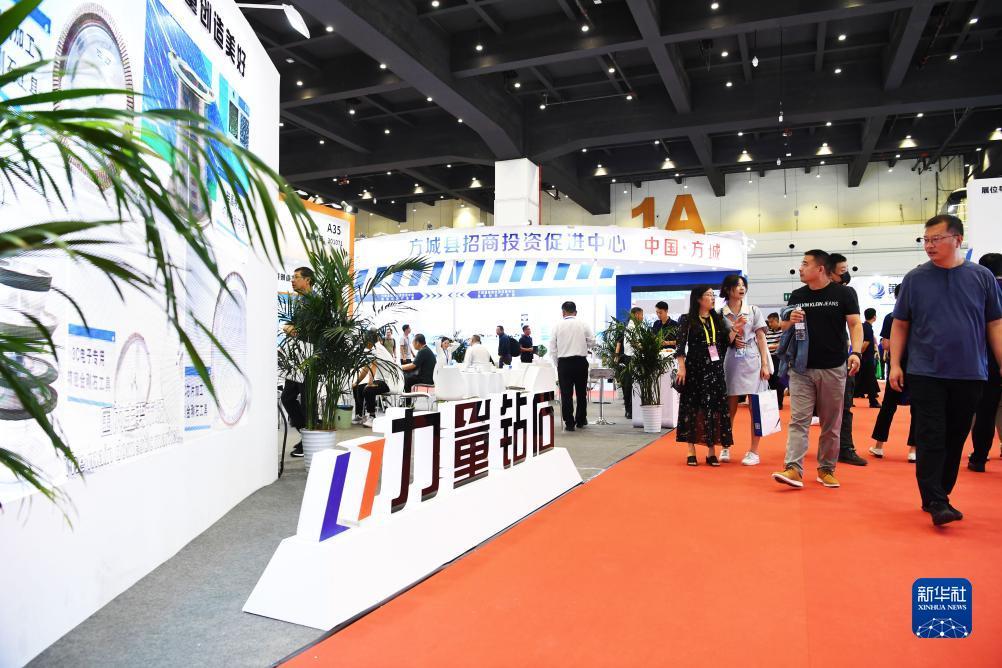 斗牛游戏大厅下载